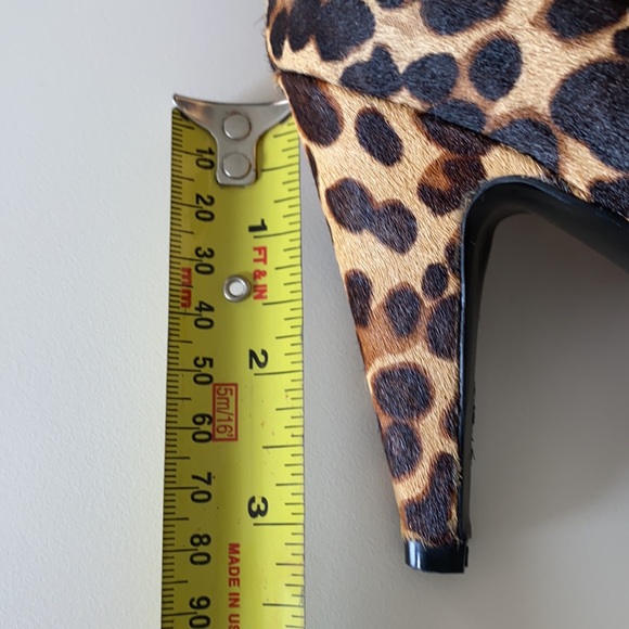 Nine West, Never Worn pumps - Picture 8 of 9